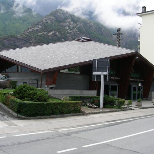 Copertura del Banco San Paolo a Pont-Saint-Martin - Aosta